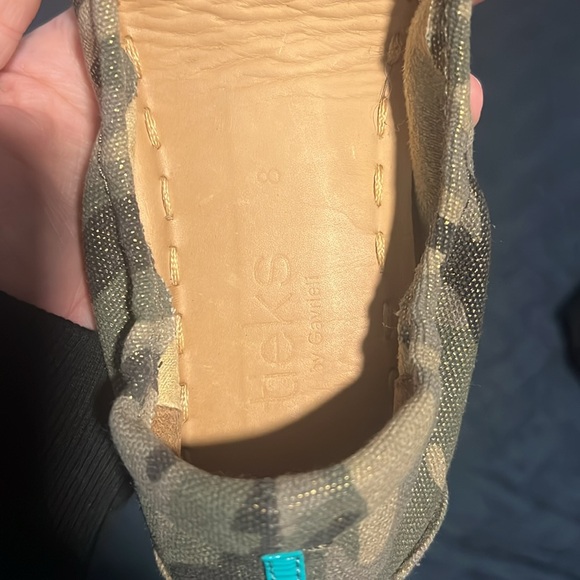 Women’s Tieks camp ballet flat, size 8 - Picture 3 of 4